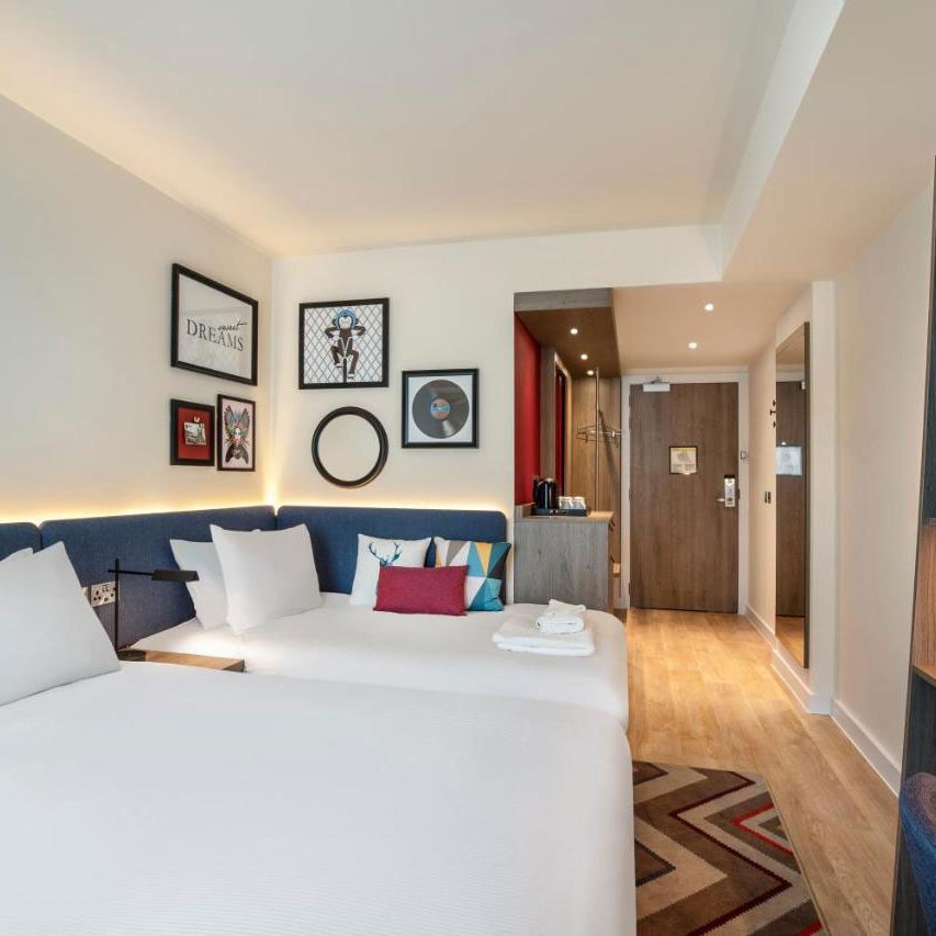 Arbor City Hotel, Aldgate, London